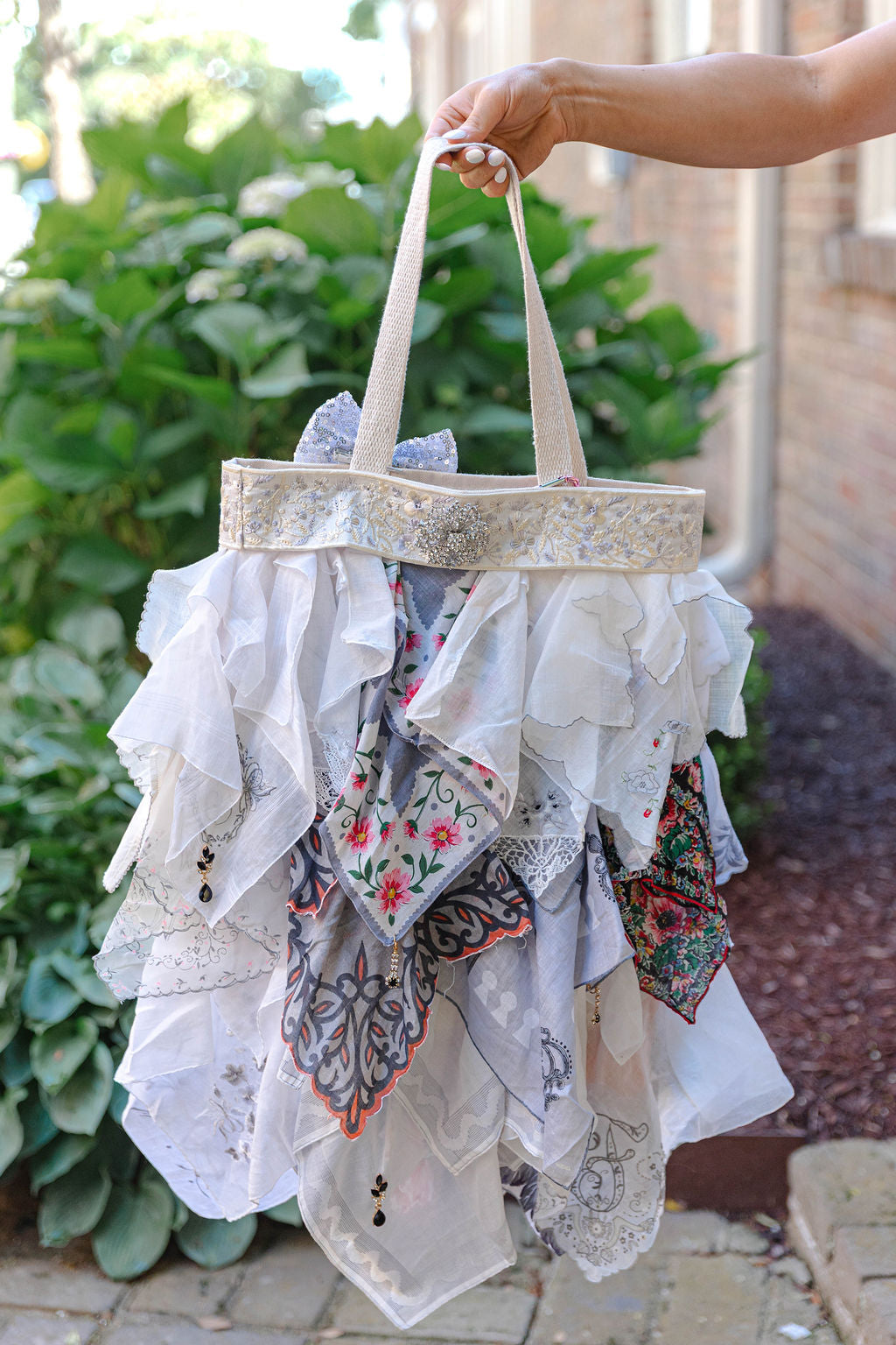 Large Snagbag- Silver/Grey Multi