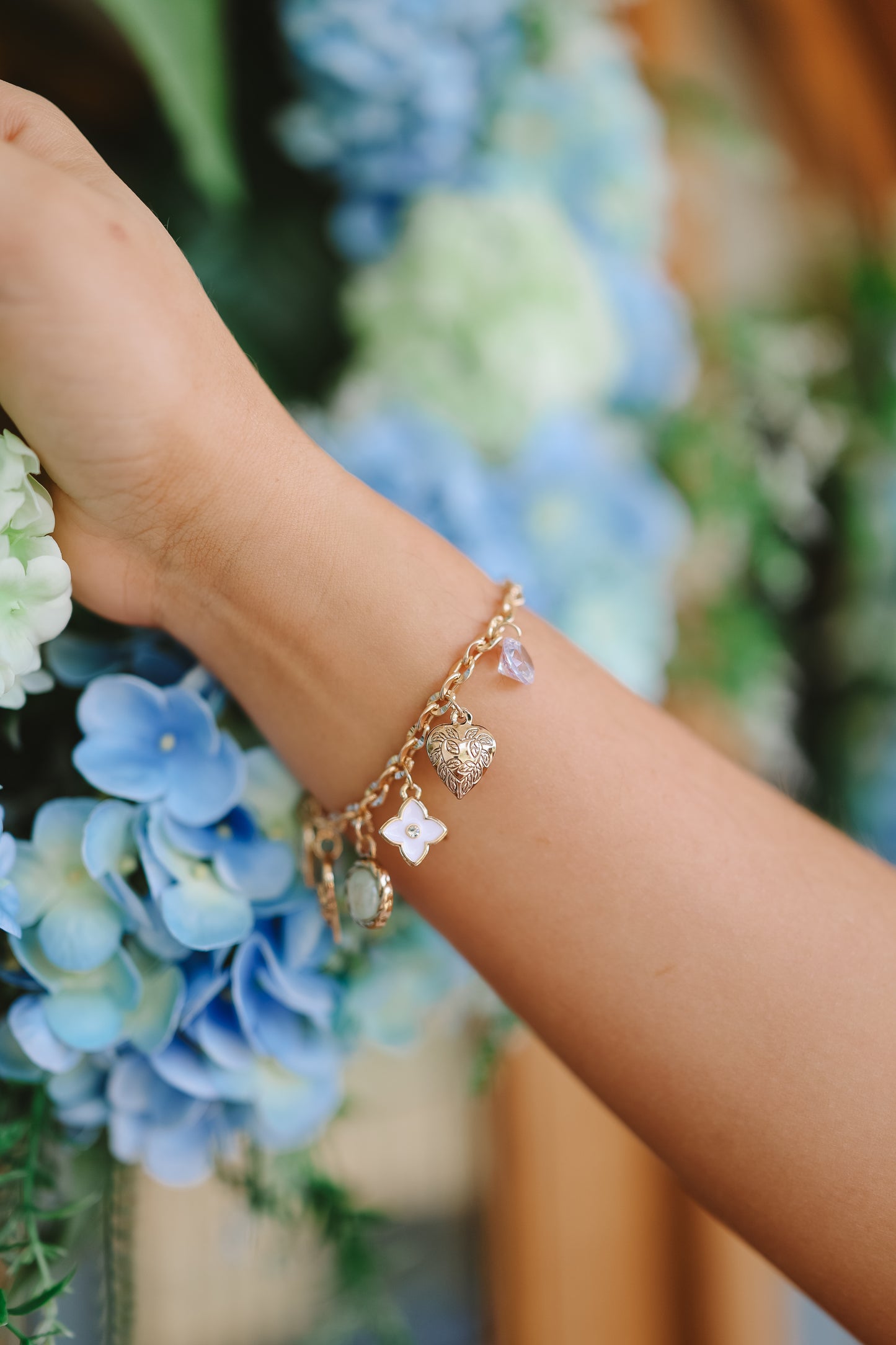 Melora Heart Charm Bracelet - Gold