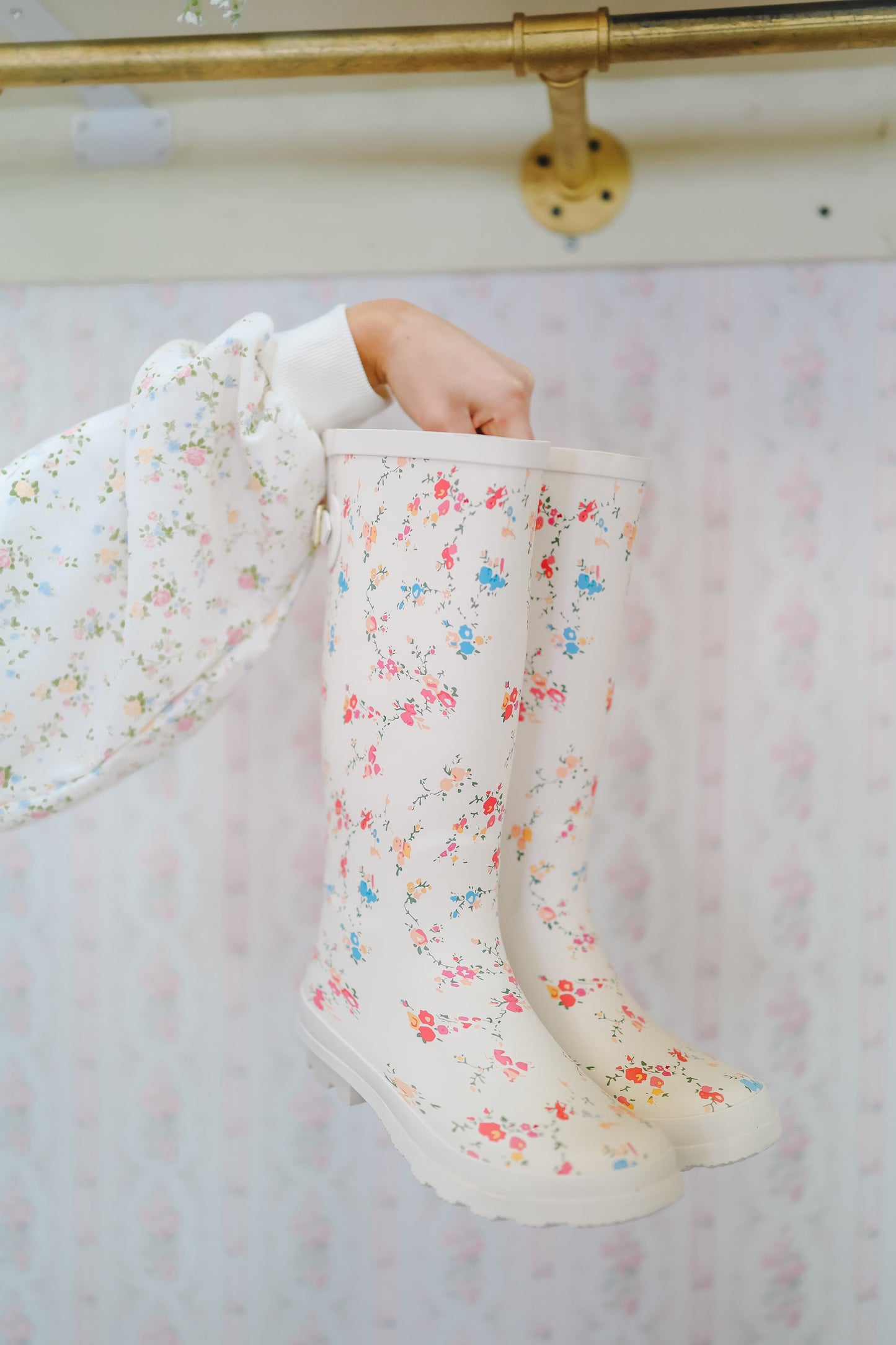 Devin Floral Rainboots - White