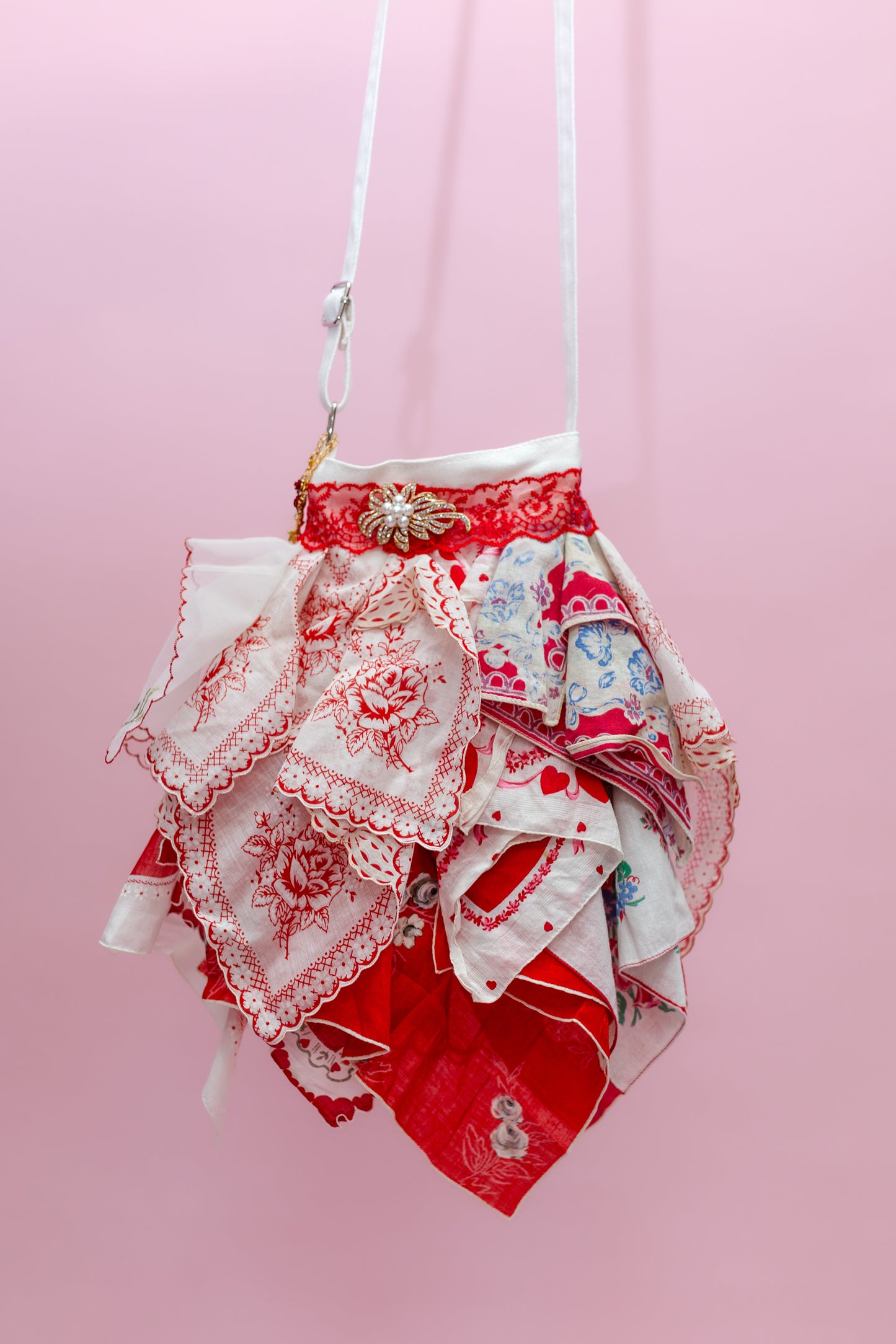 Crossbody Snagbag- Red White Mix