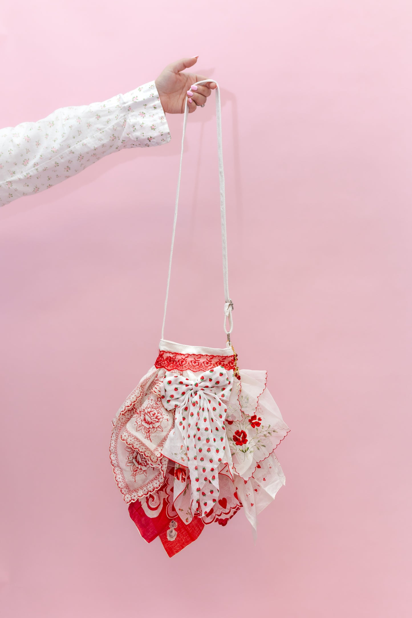 Crossbody Snagbag- Red White Mix