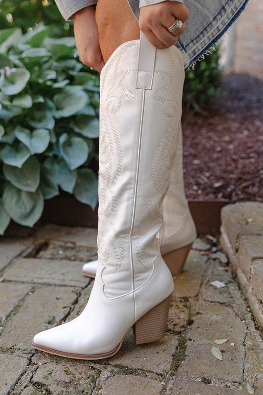 Raya Cowgirl Boot- White