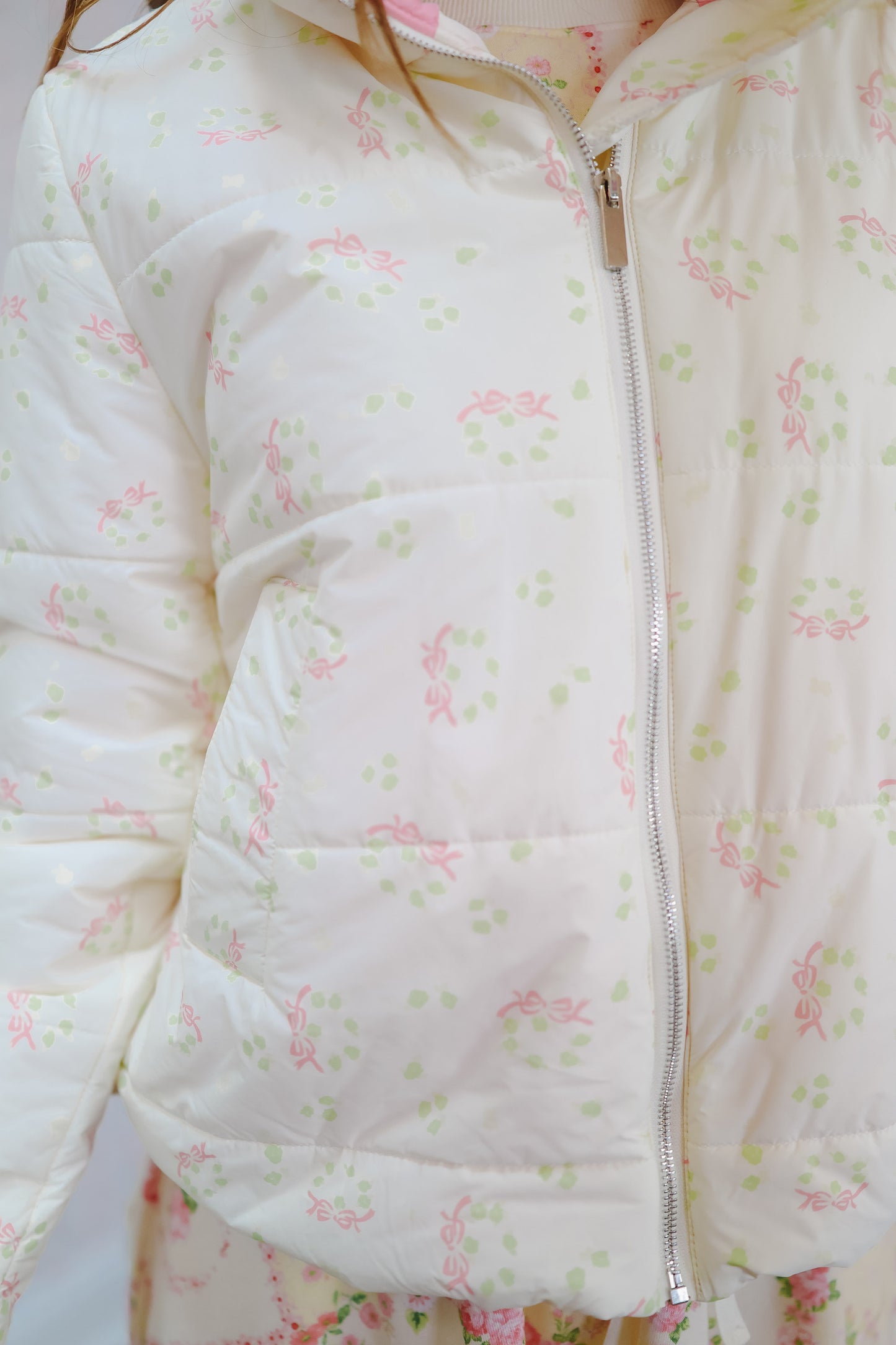 Beth Bow Print Puffer Jacket - Cream