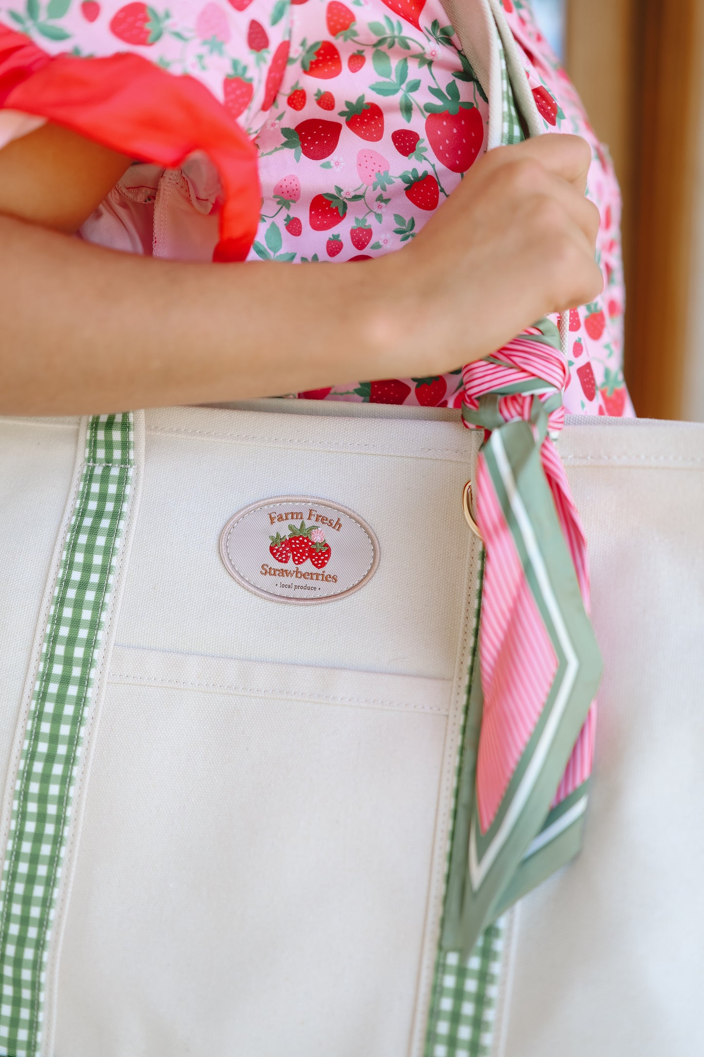 Farm Fresh Strawberry Field Canvas Tote Bag - Cream/Green