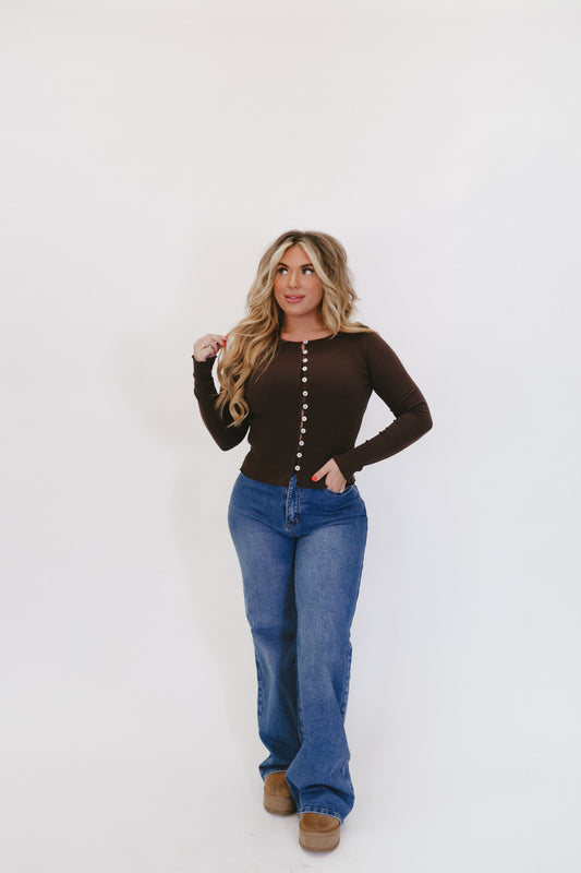 Greer Ribbed Button Down Top - Brown