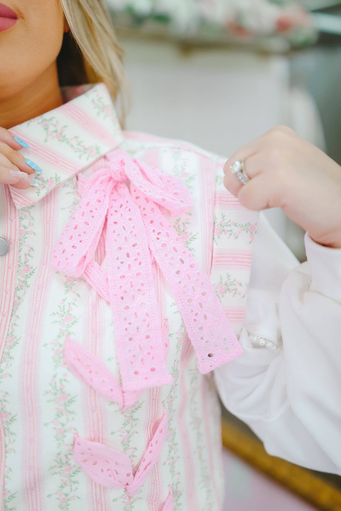 Harmoni Toile Bow Vest - Pink