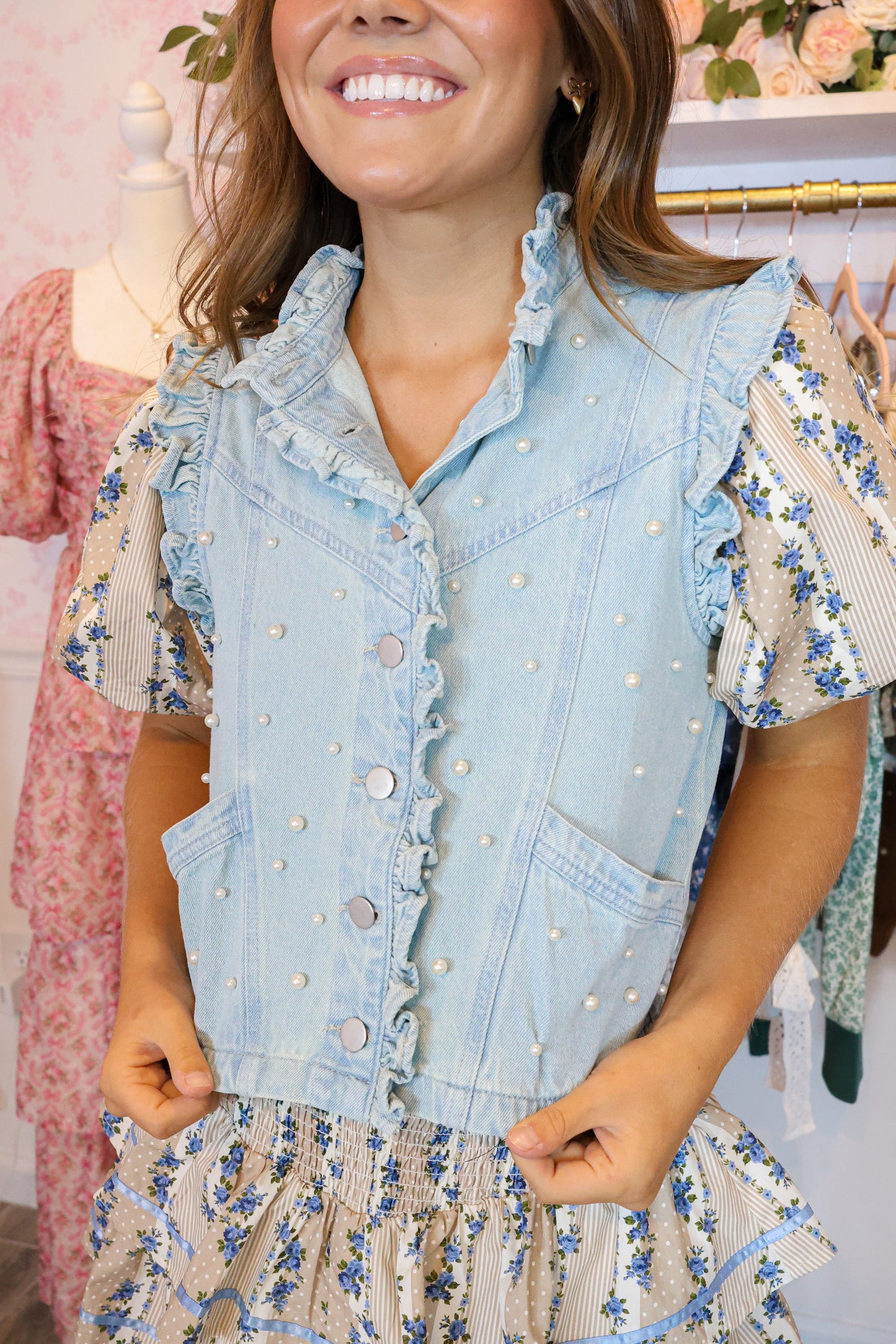 Pearl Ruffle Denim Vest - Light Wash