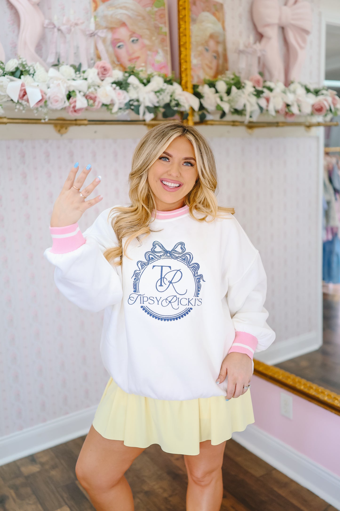 Tipsy Ricki's Embroidered Pullover - White