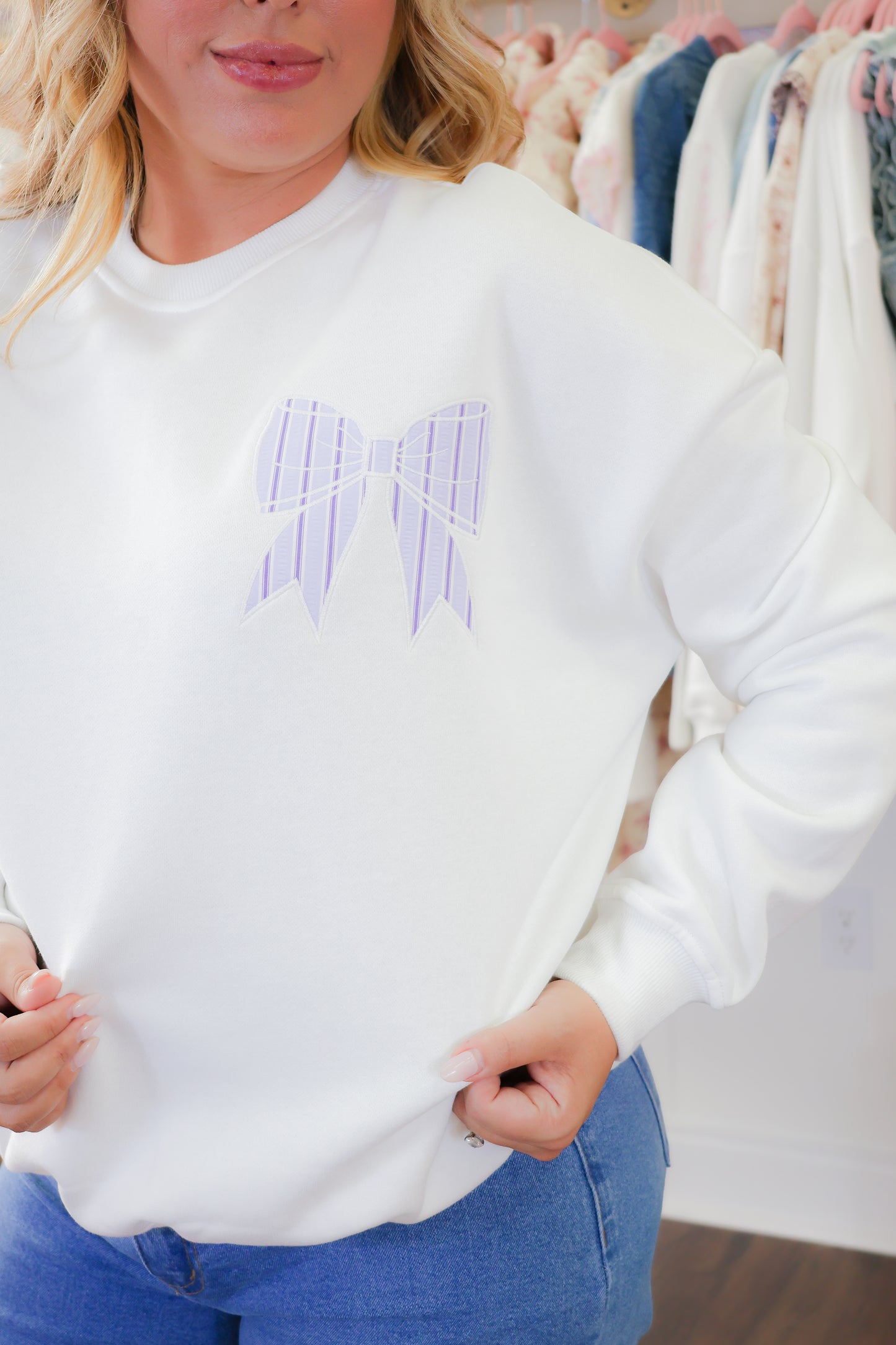 Elodie Striped Bow Patch Sweatshirt - White/Blue