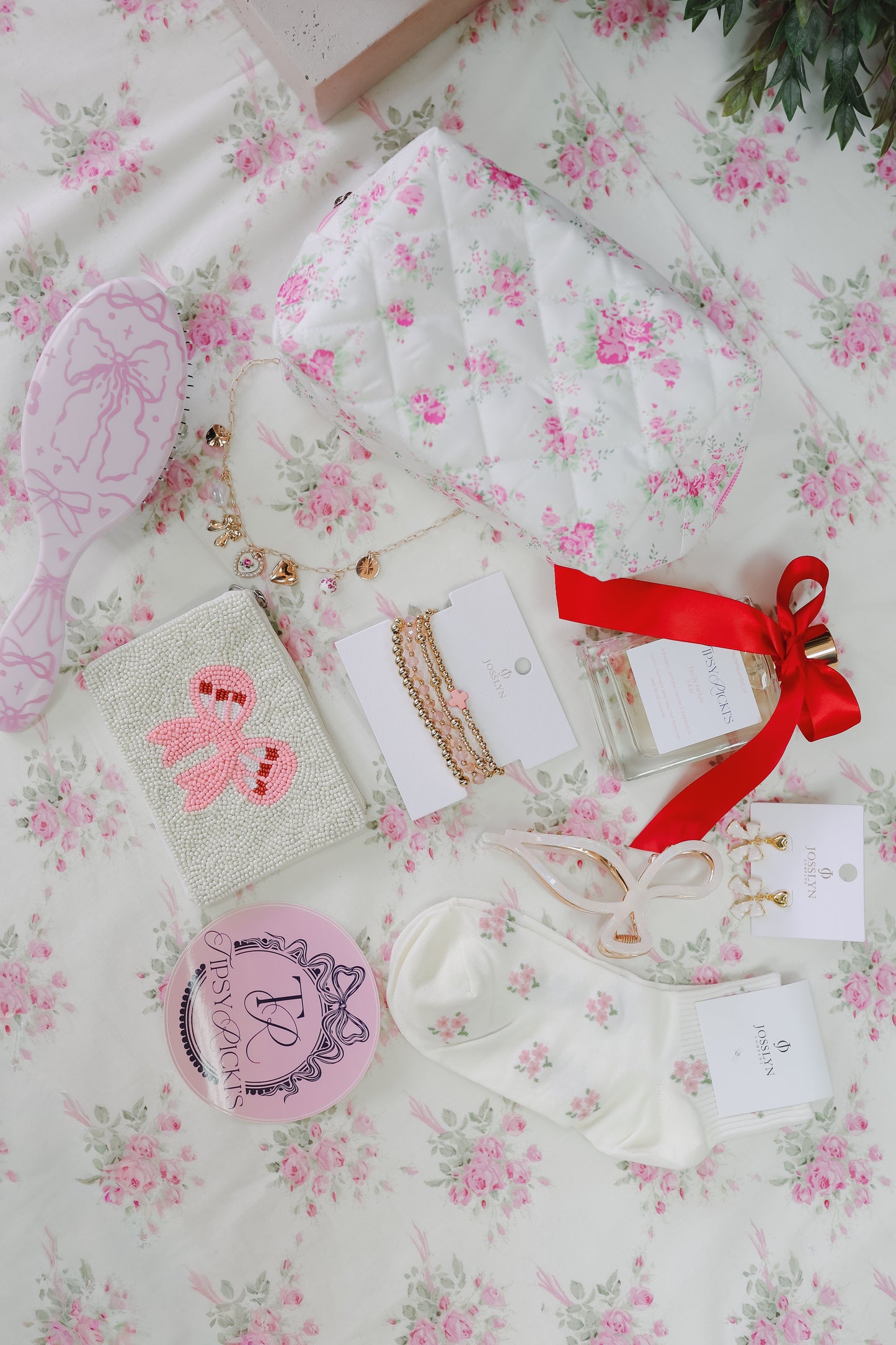 Coquette Christmas Curated Box — Deluxe