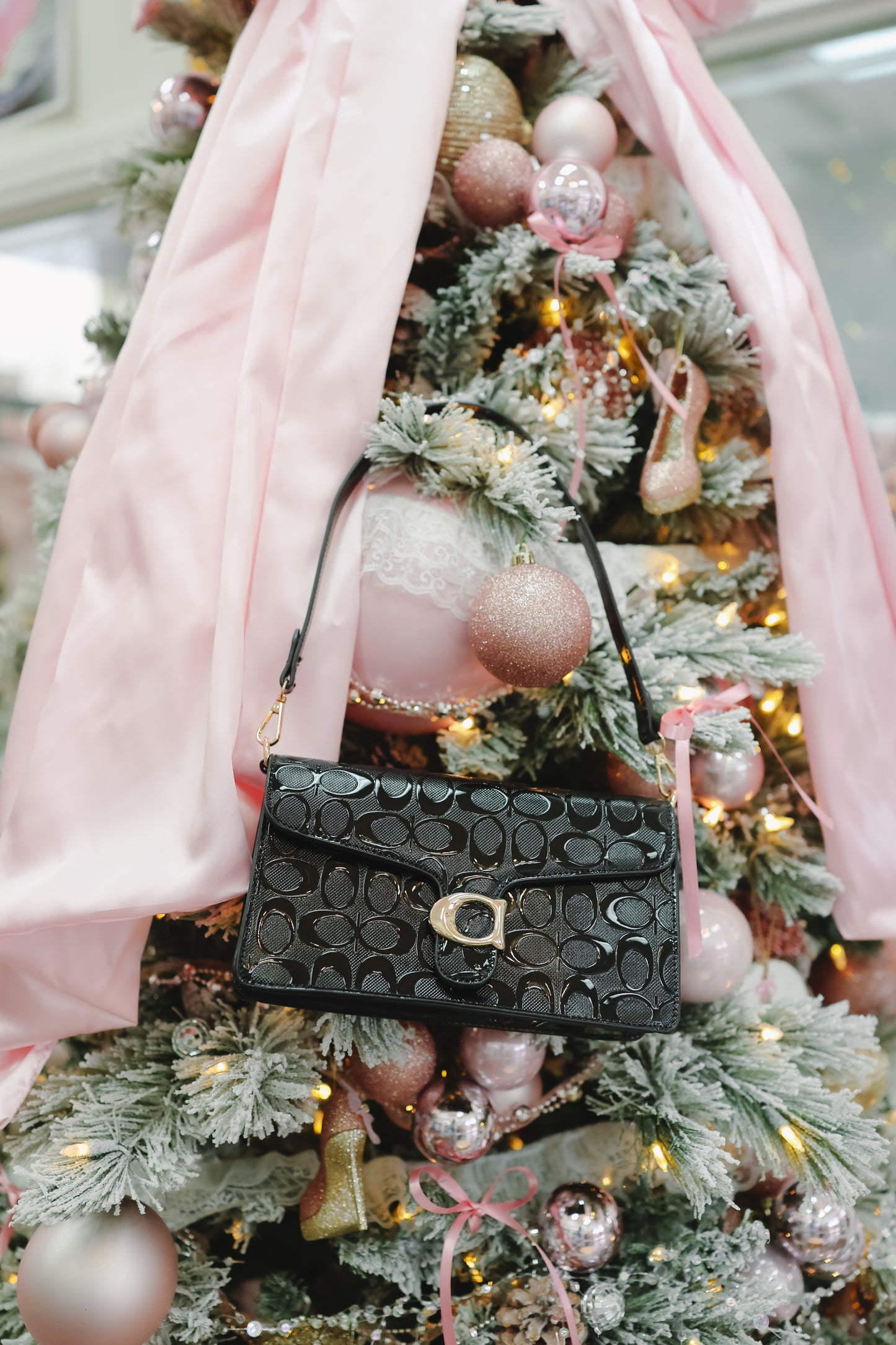 Ava Shoulder Bag - Black