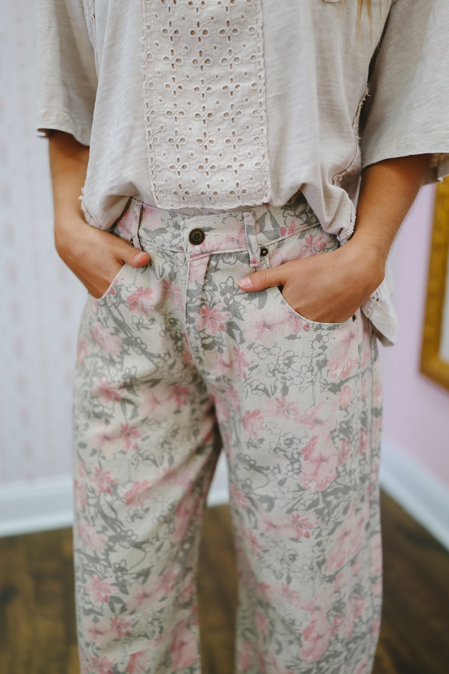 Vera Vintage Floral Print Elastic Waist Barrel Jeans - Pink