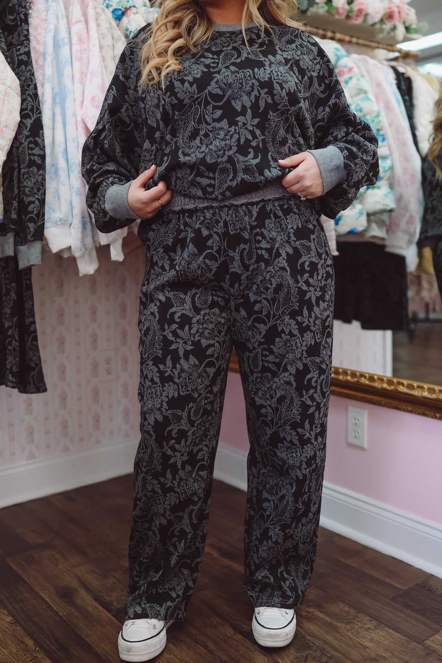 Annie Floral Lounge Pants - Black