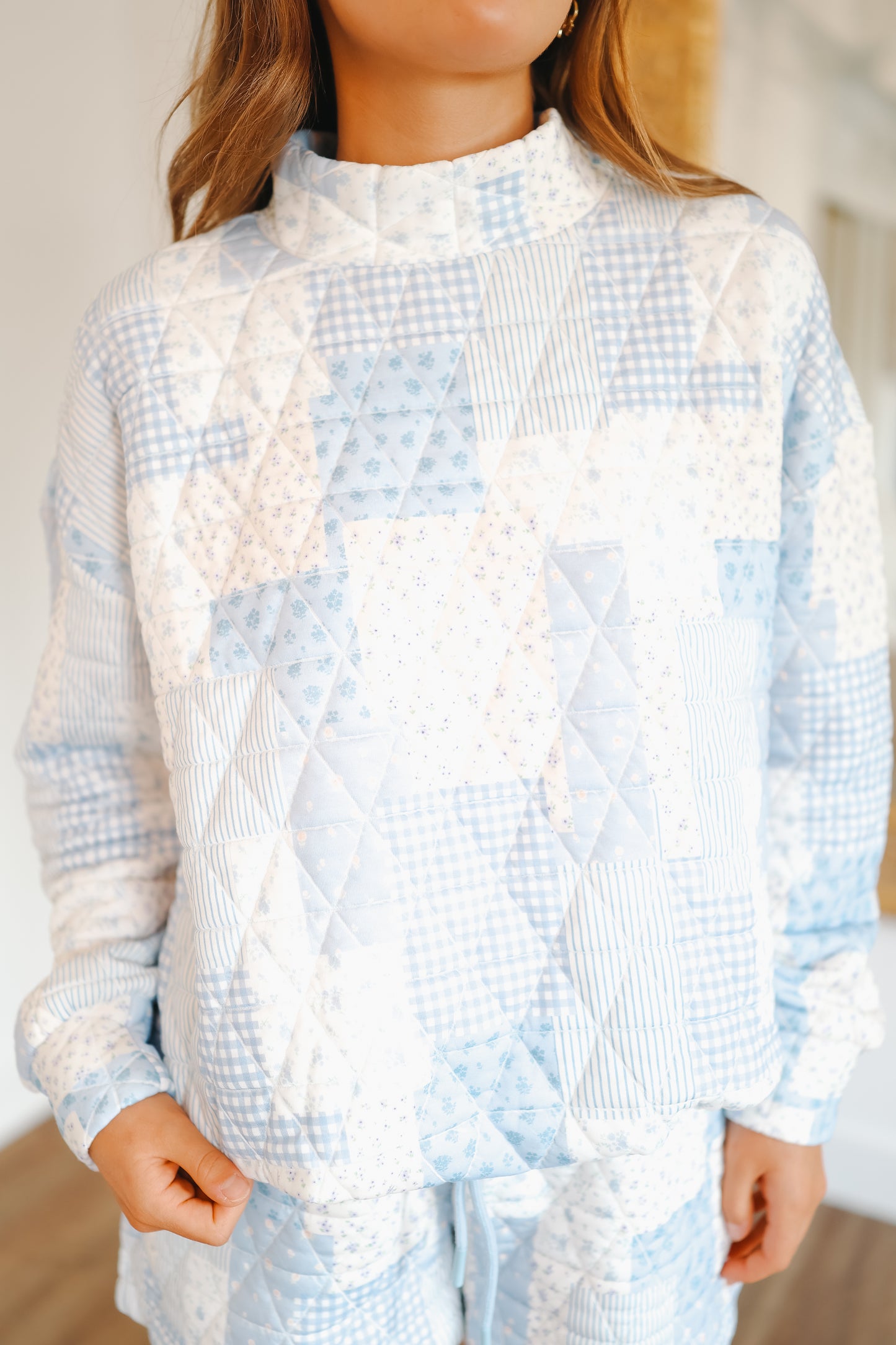 Kathleen Patchwork Quilted Mock Neck Short Set - Blue