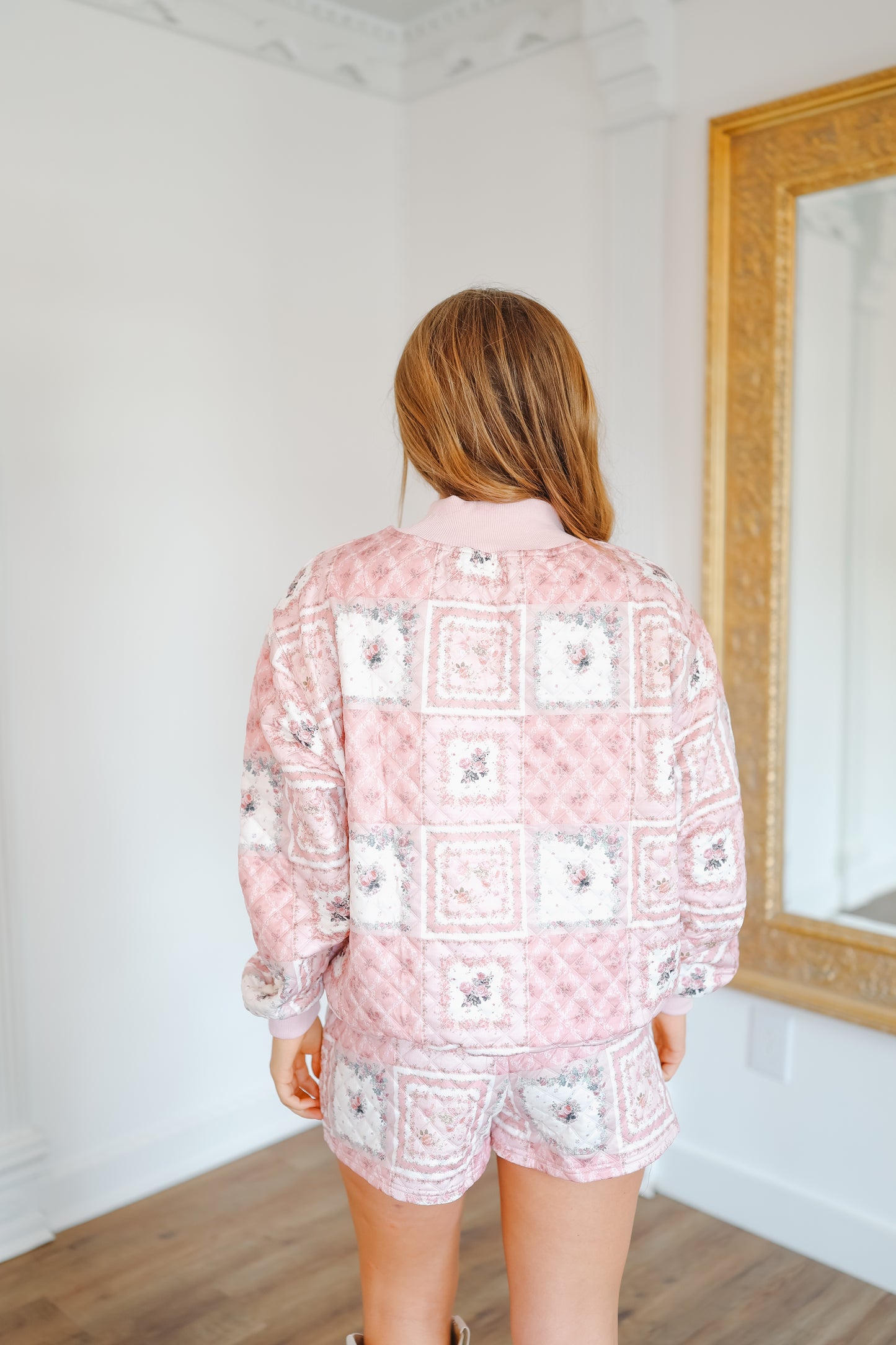 Mckinley Quilted Floral Patchwork Sweatshirt & Shorts Set - Pink