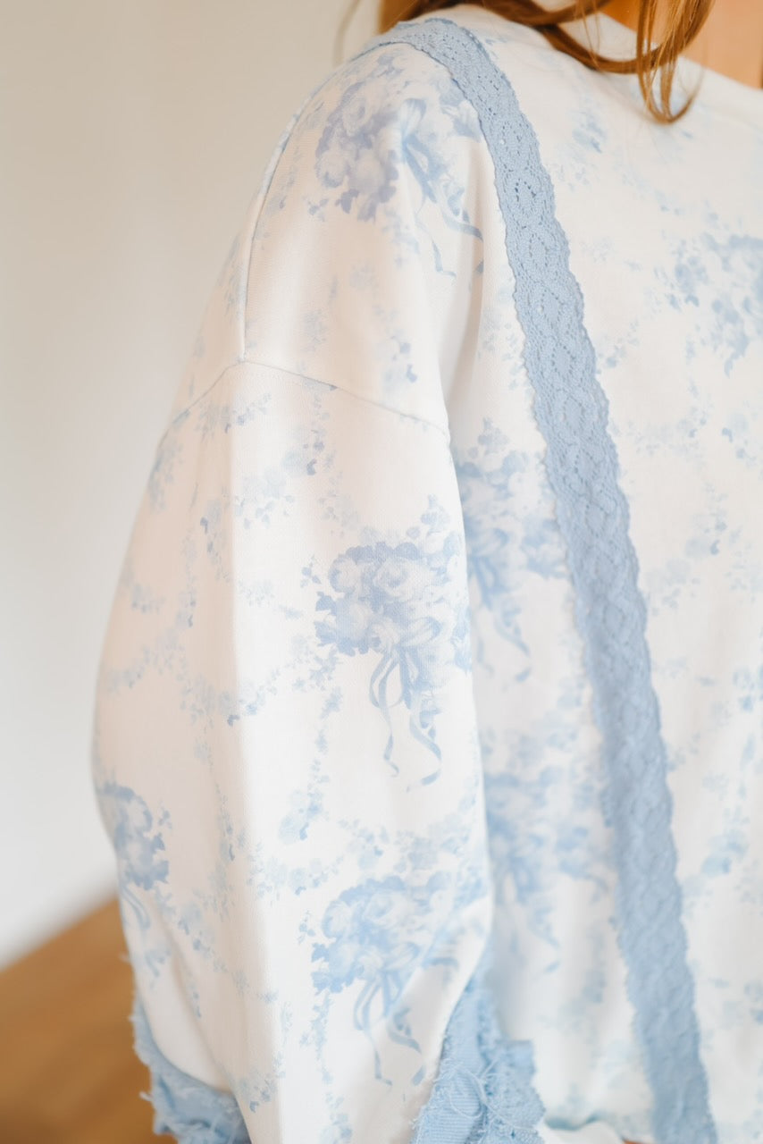 Aviana Vintage Floral Lace Patchwork Pullover - Blue