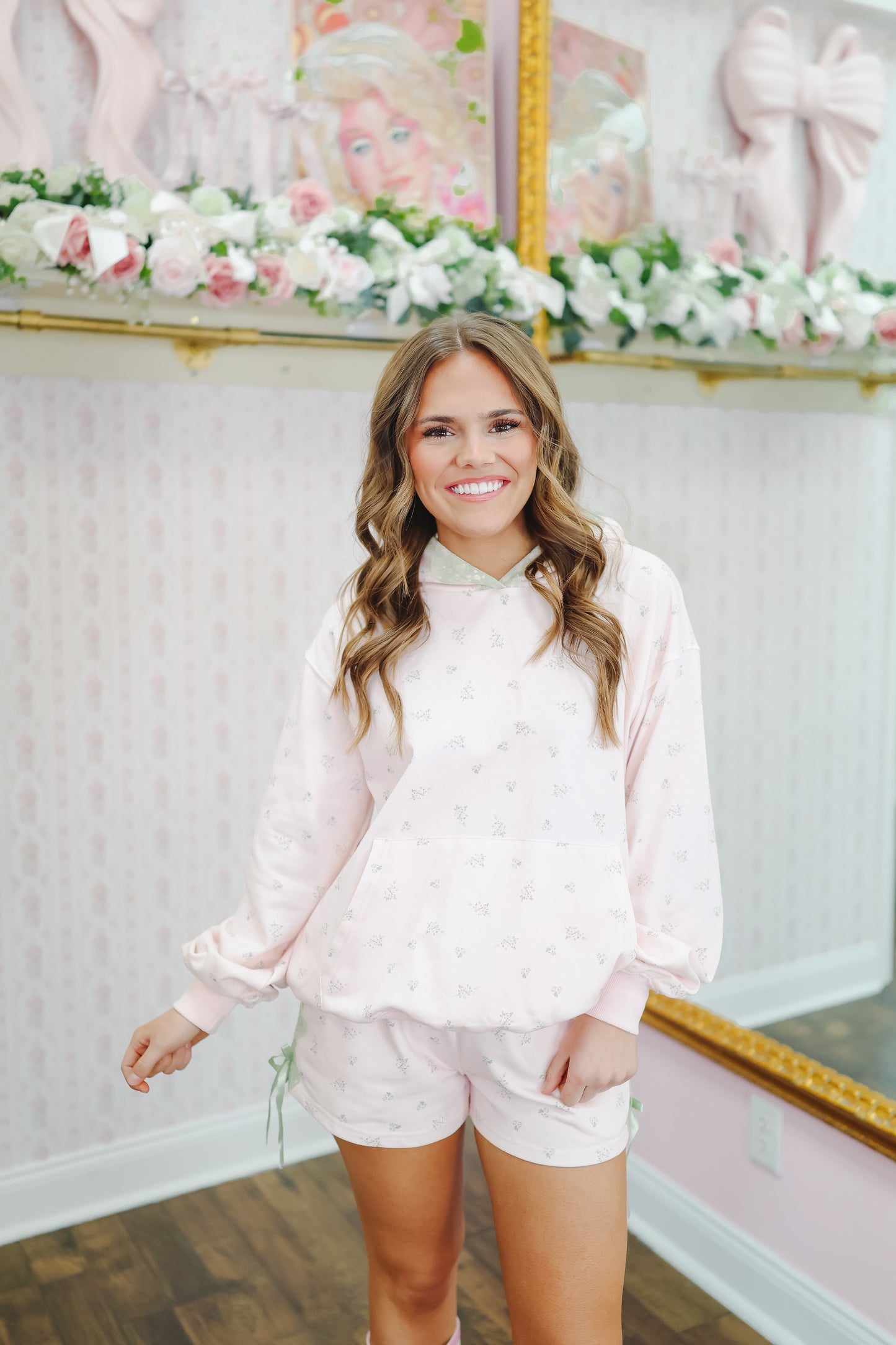 Camie Ditsy Floral Short Set - Light Pink/Sage