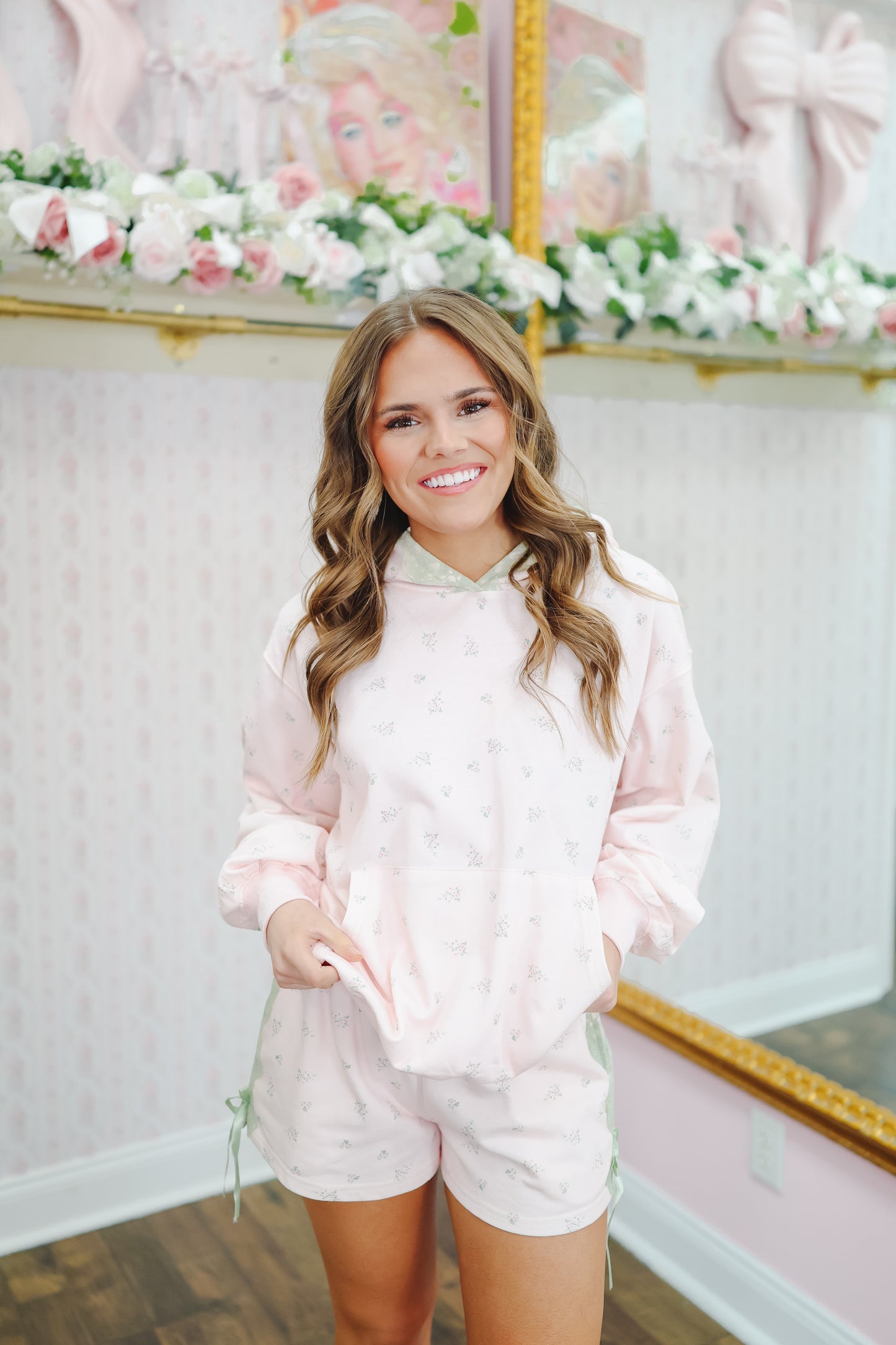 Camie Ditsy Floral Short Set - Light Pink/Sage