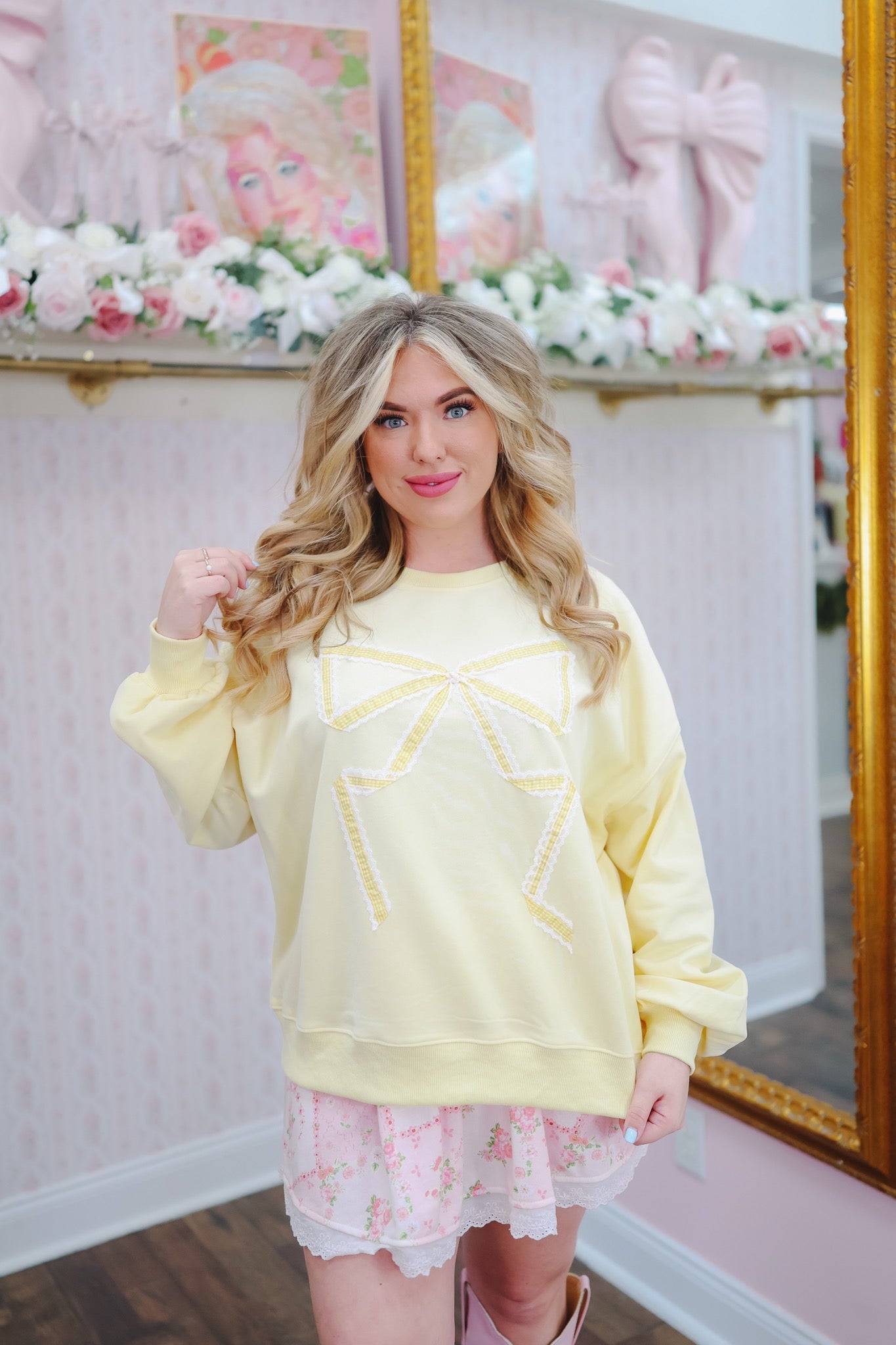 Lisa Embroidered Lace Bow Pullover - Light Yellow