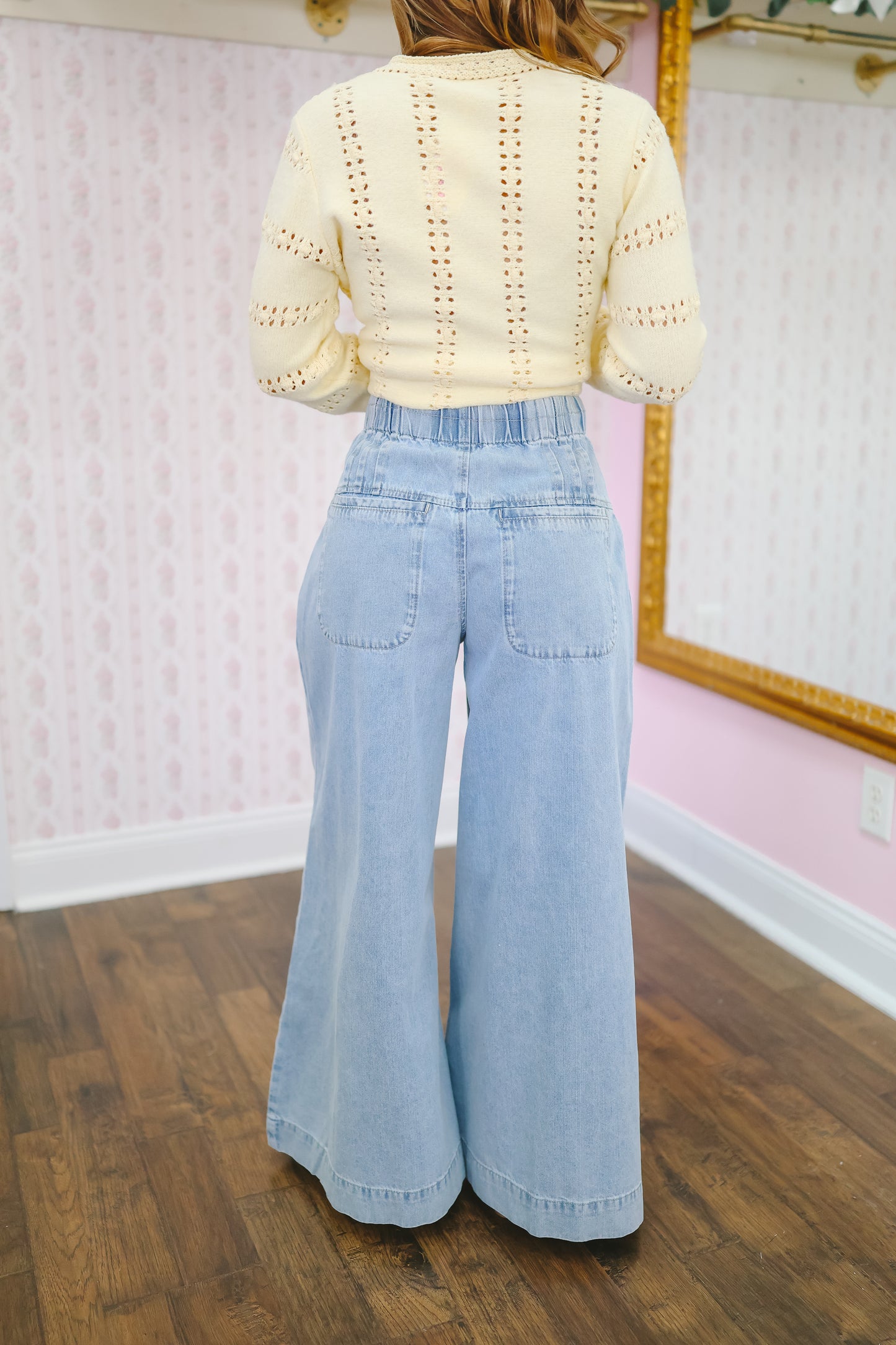 Melanie Button Up Wide Leg Jeans - Light Wash