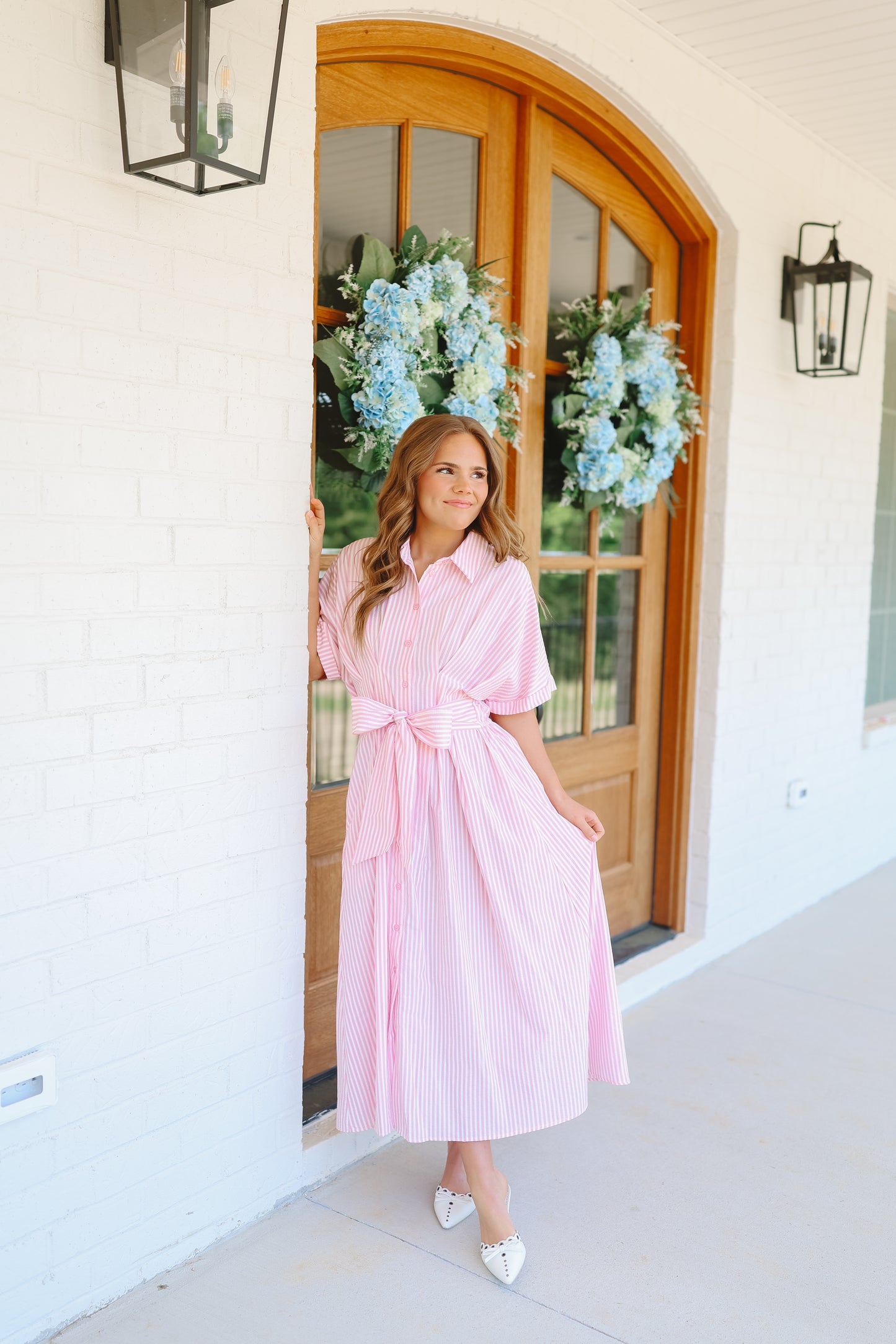 Rosalina Seersucker Striped Bow Back Midi Dress - Pink/White