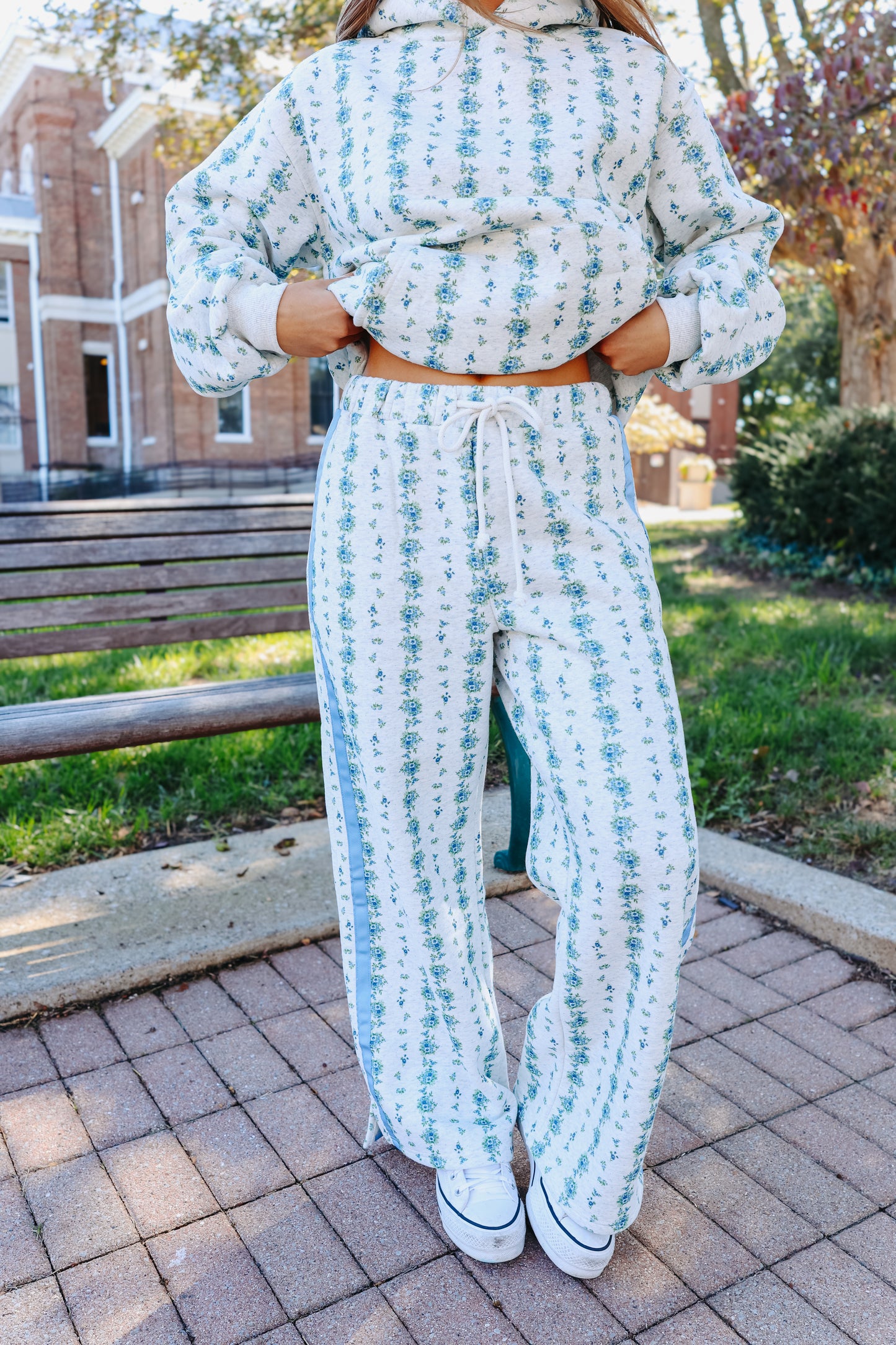 Carlita Floral Wide Leg Lounge Pants - Blue