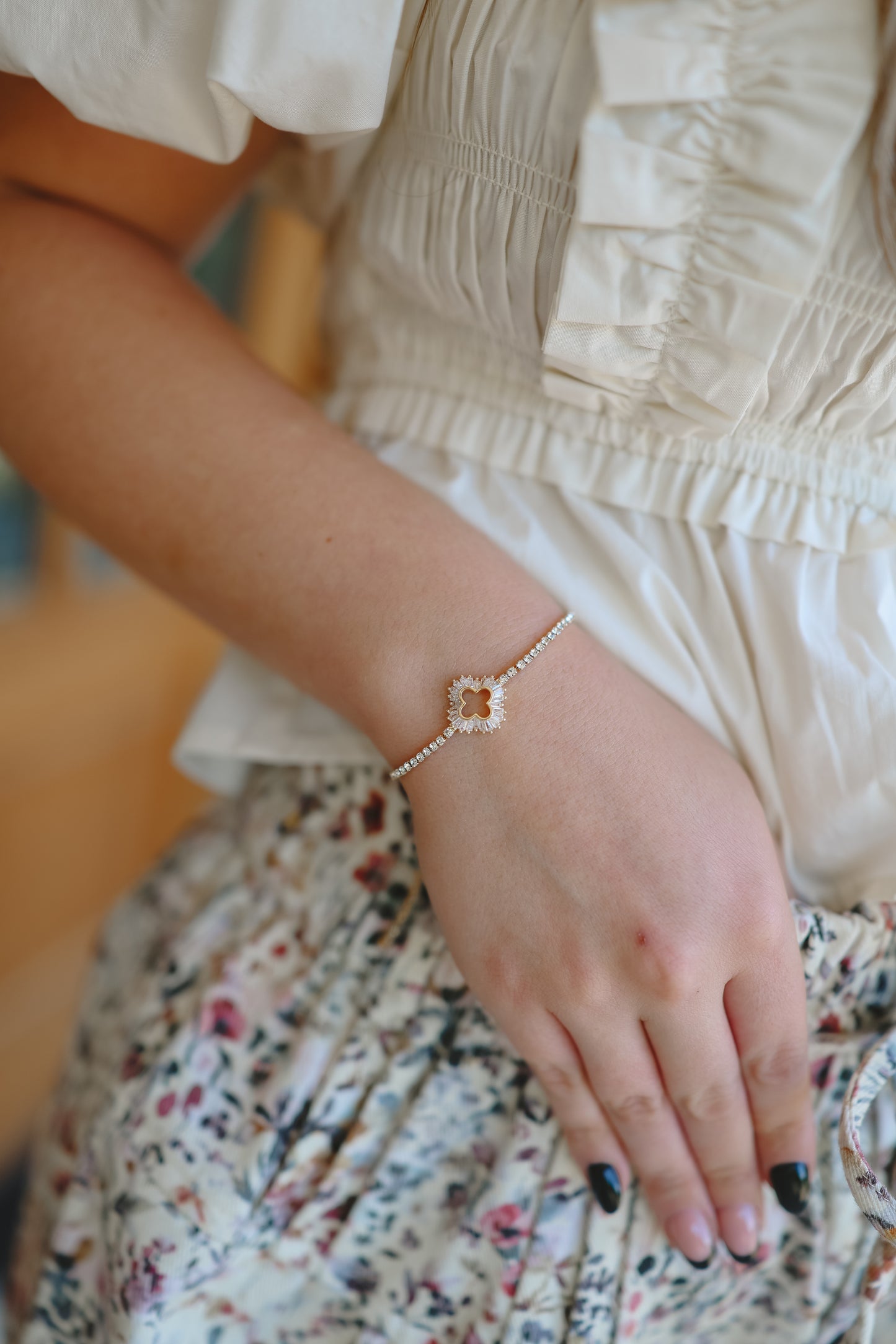 Jada Crystal Clover Bracelet - Gold