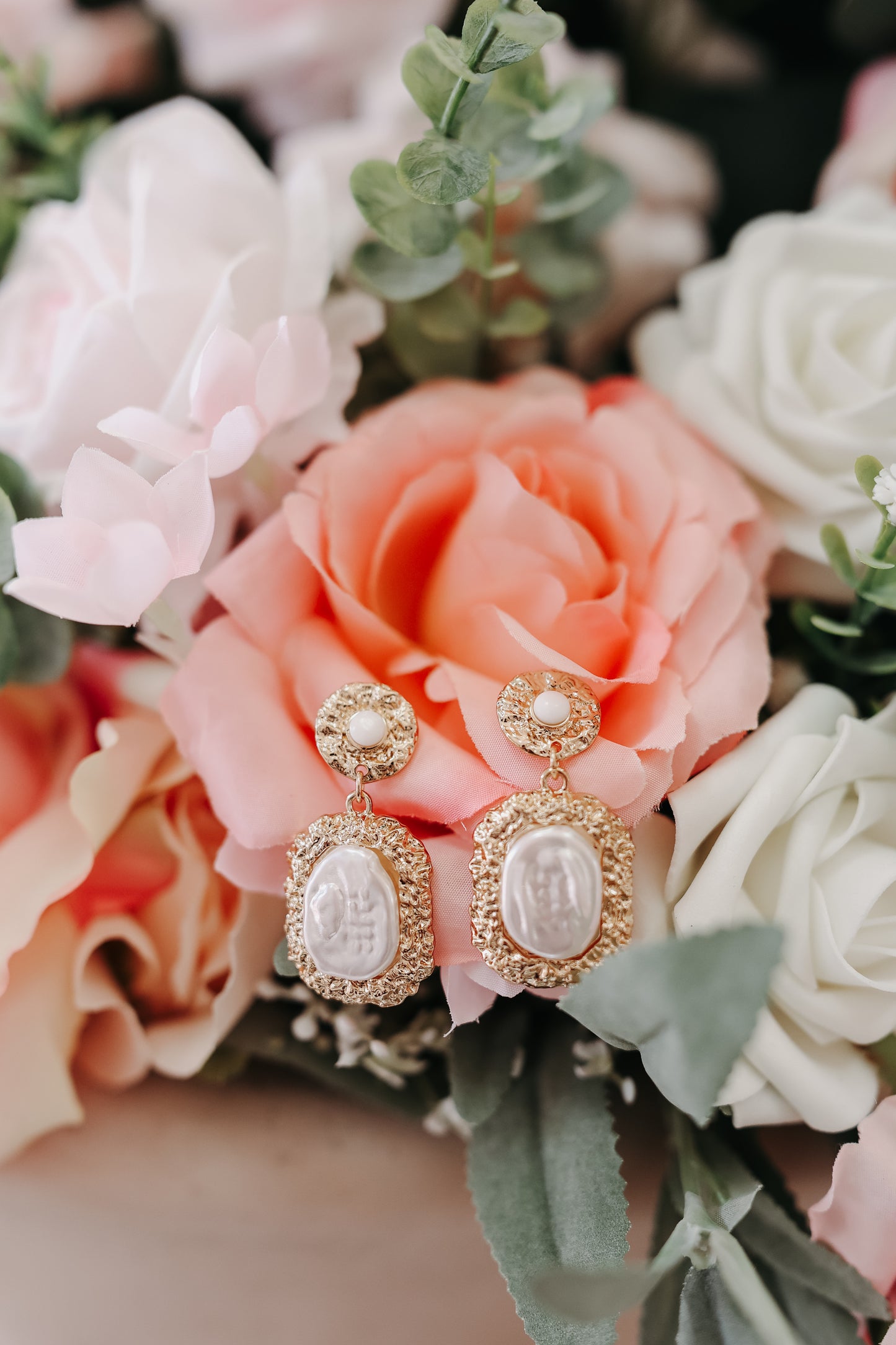 Ruth Hammered Pearl Statement Earrings - Gold