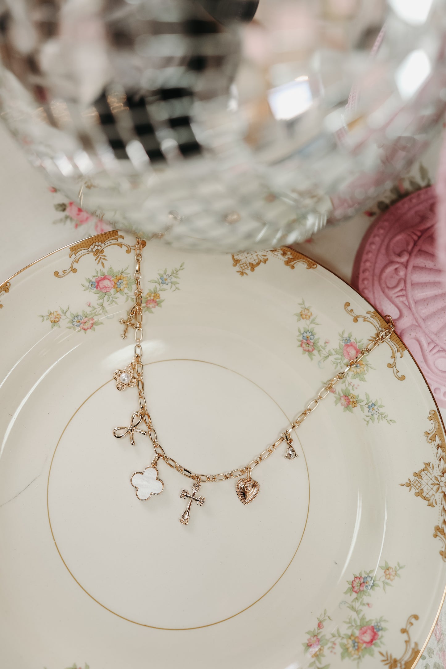 Catie Clover Charm Necklace - Gold