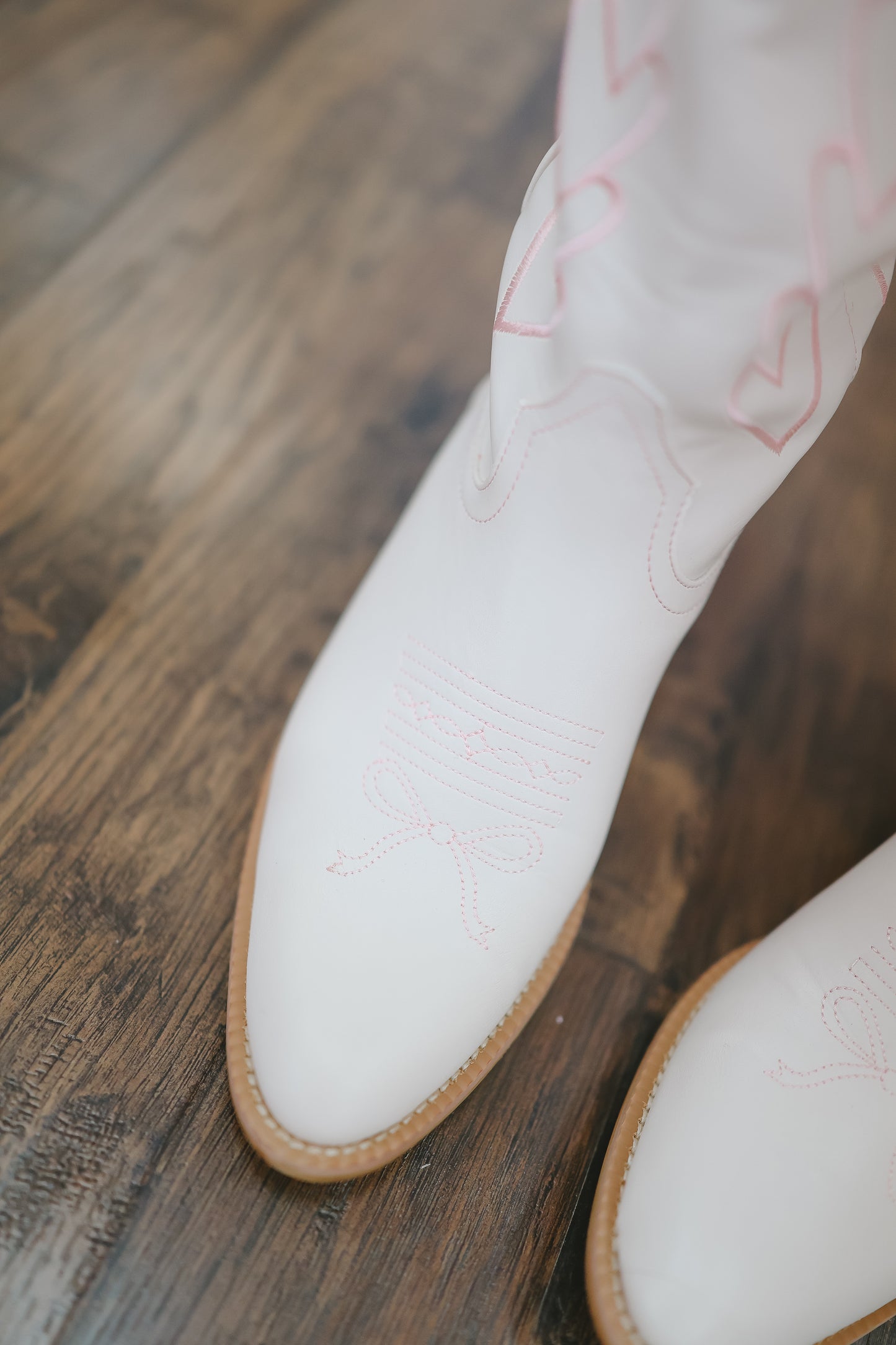 Darla Heart Stitch Cowboy Boots - Ivory