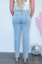 Load image into Gallery viewer, Shine On Straight Leg Jeans- Medium Wash

