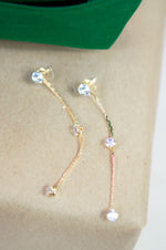 Load image into Gallery viewer, Finishing Touch Earring- Gold
